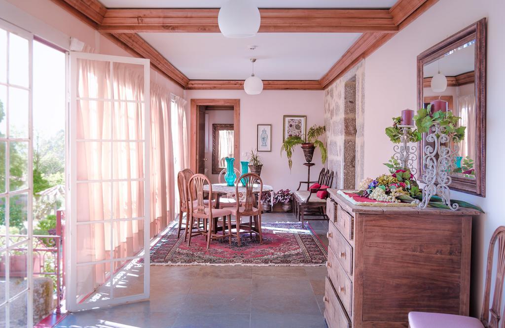 Casa De Chouselas Vilela  ภายนอก รูปภาพ